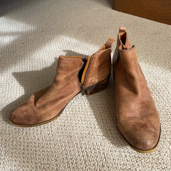 Lucky Brand booties - Picture 4 of 5